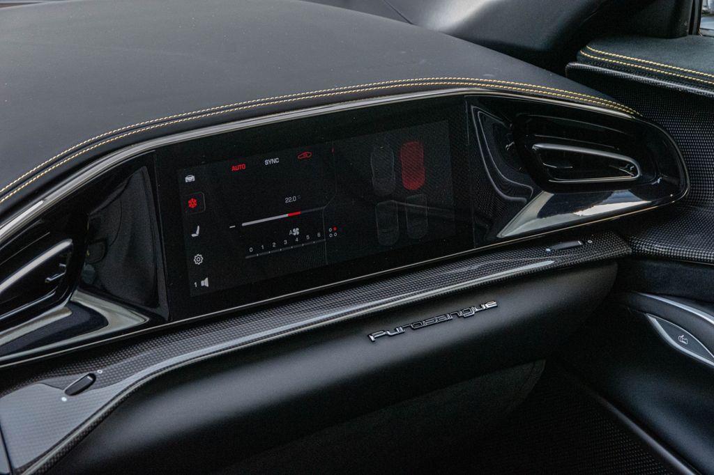 Ferrari Purosangue 2025