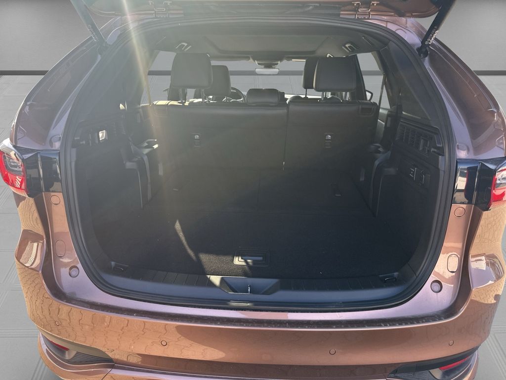 Mazda CX-80 2024