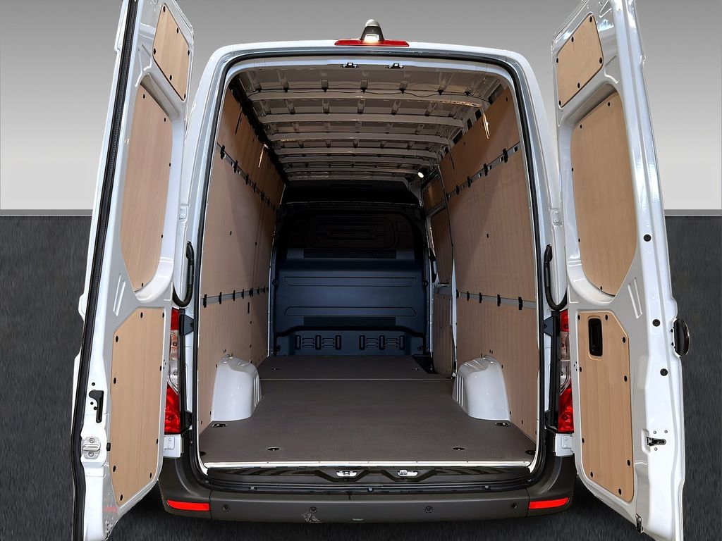 Mercedes-Benz Sprinter 2025