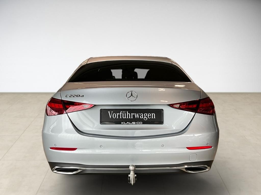 Mercedes-Benz C 220 2025