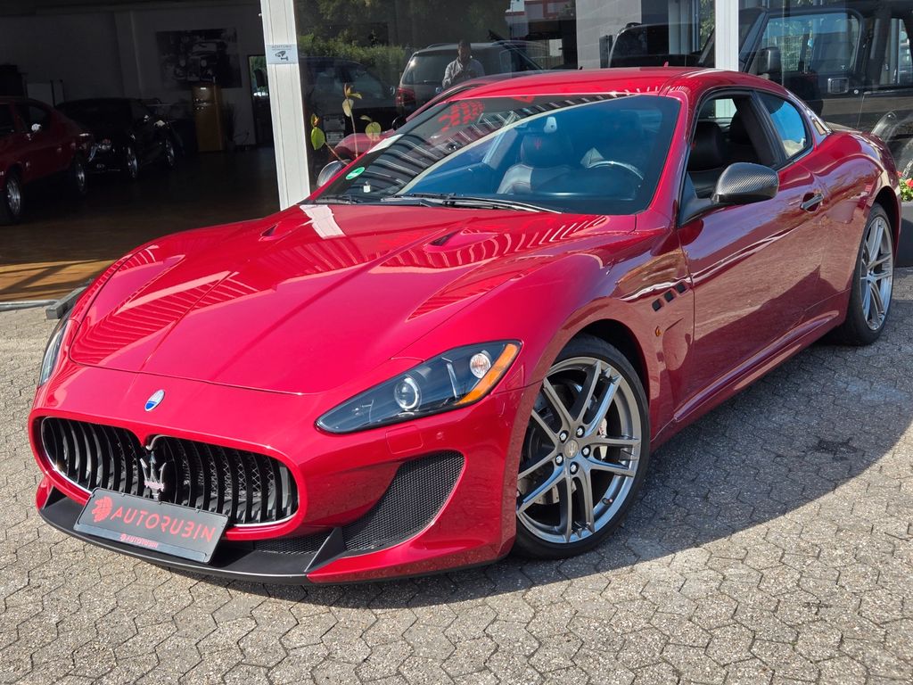 Maserati Granturismo 2012