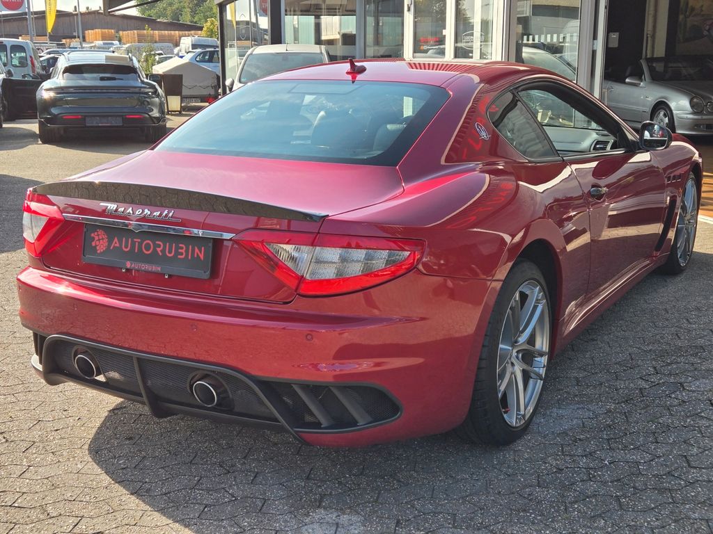 Maserati Granturismo 2012
