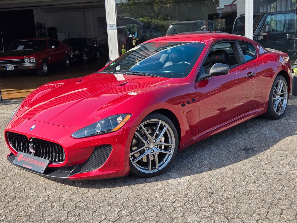 Maserati Granturismo 2012