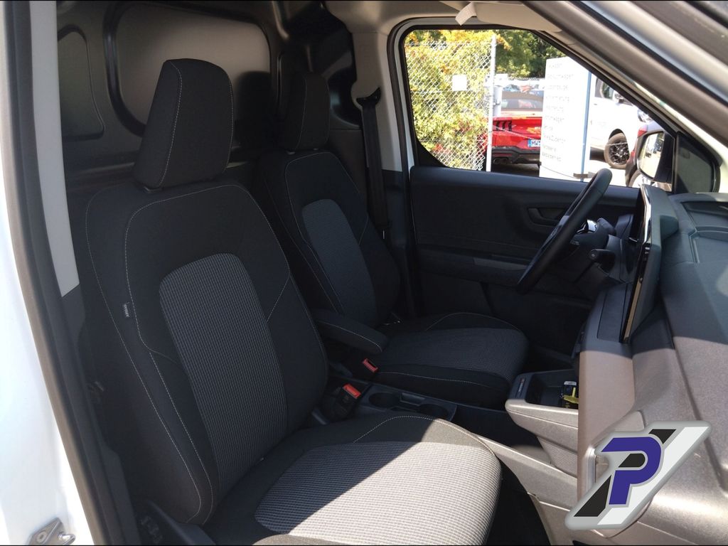 Ford Transit Courier 2025