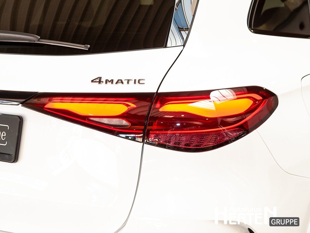 Mercedes-Benz GLC 300 2024