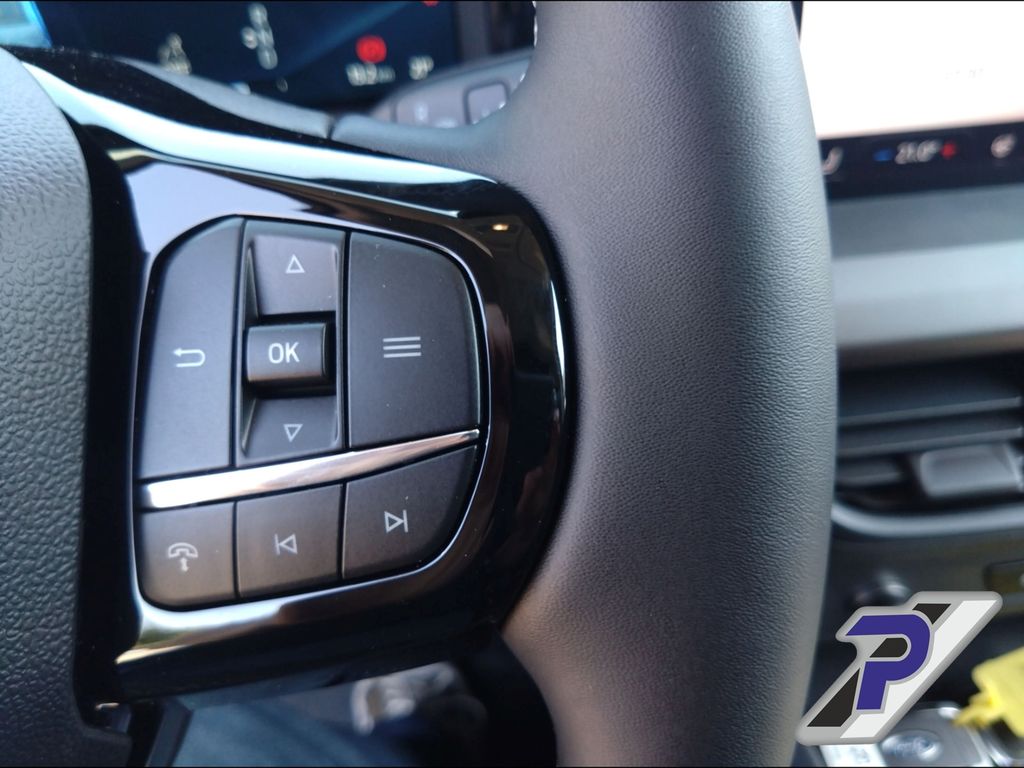 Ford Transit Courier 2025