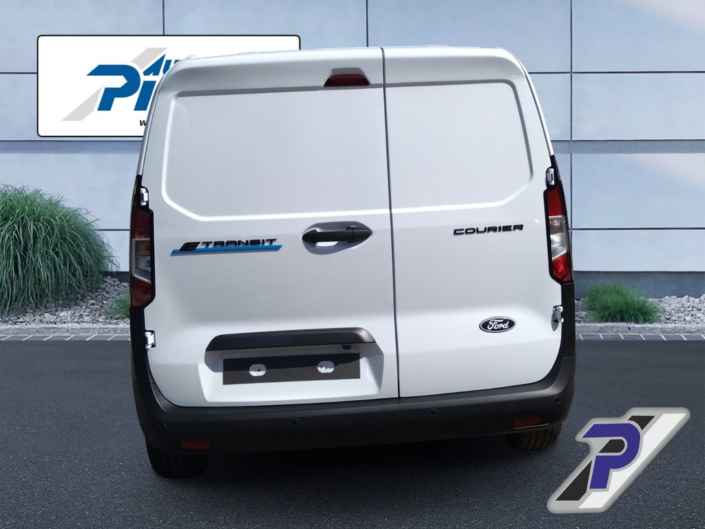 Ford Transit Courier 2025