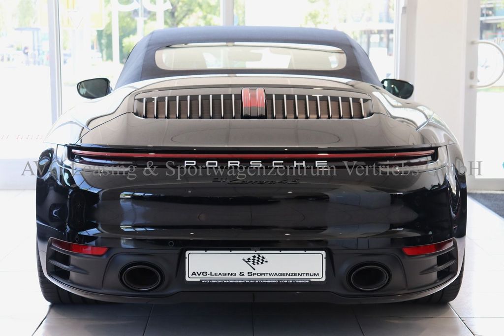Porsche 992 2024