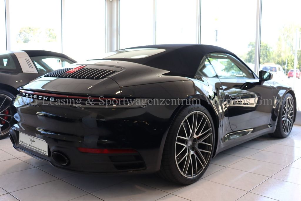 Porsche 992 2024