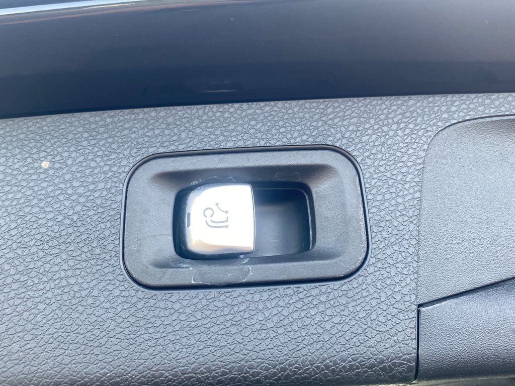 Mercedes-Benz E 300 2022