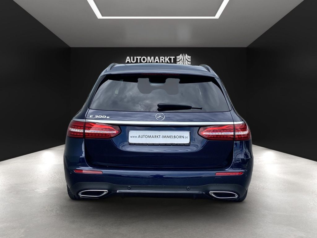 Mercedes-Benz E 300 2021