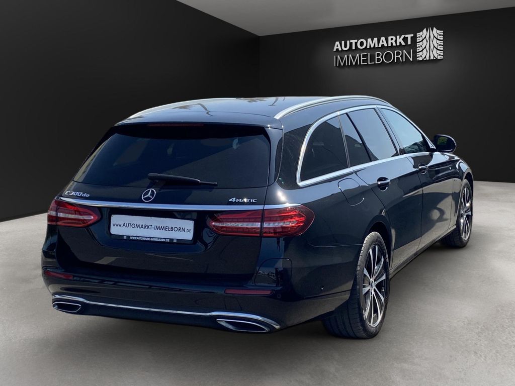 Mercedes-Benz E 300 2021