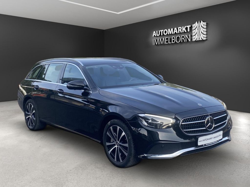 Mercedes-Benz E 300 2022