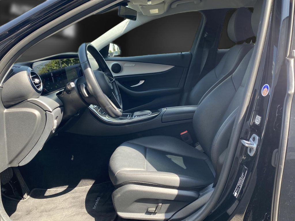 Mercedes-Benz E 300 2021