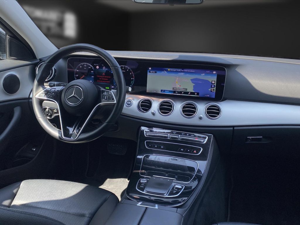 Mercedes-Benz E 300 2021