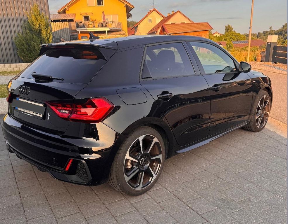 Audi A1 2023
