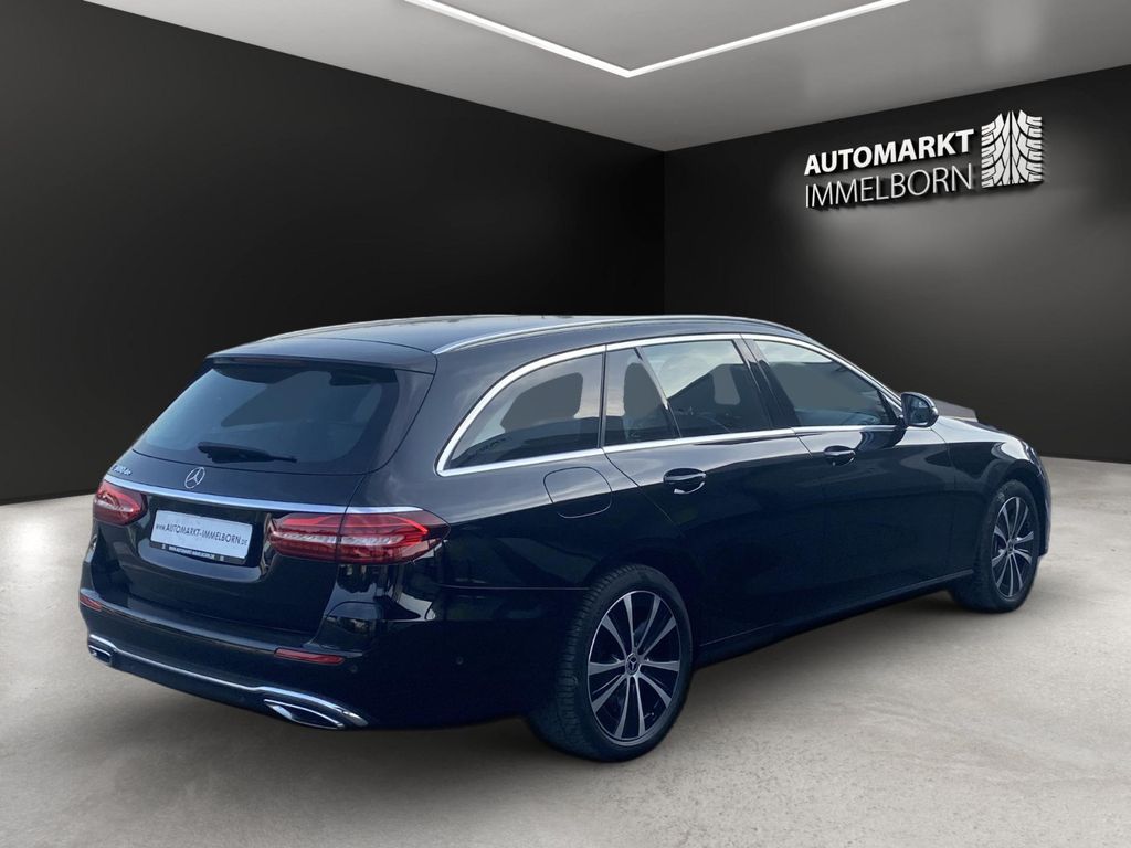 Mercedes-Benz E 300 2022
