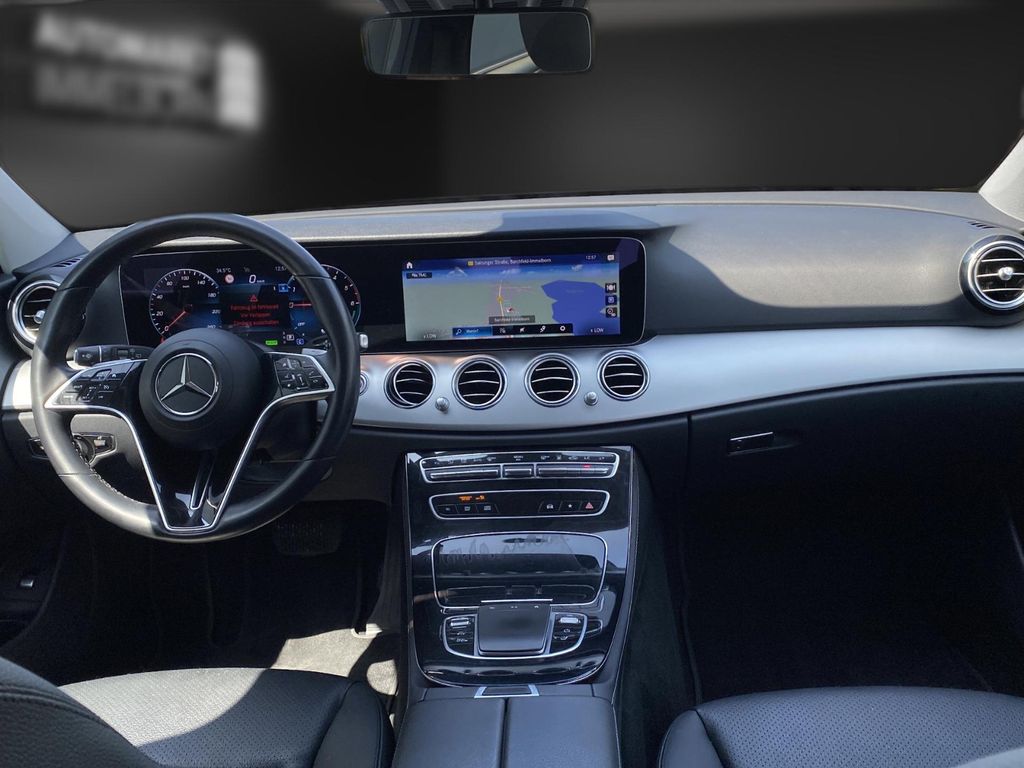 Mercedes-Benz E 300 2021