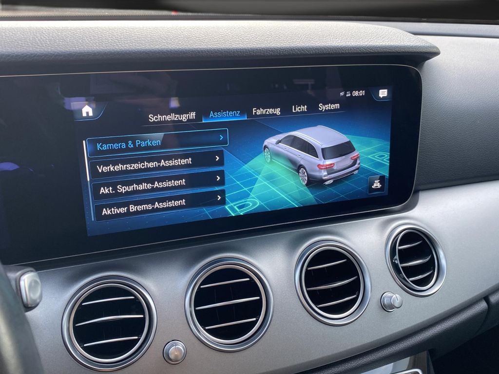 Mercedes-Benz E 300 2022