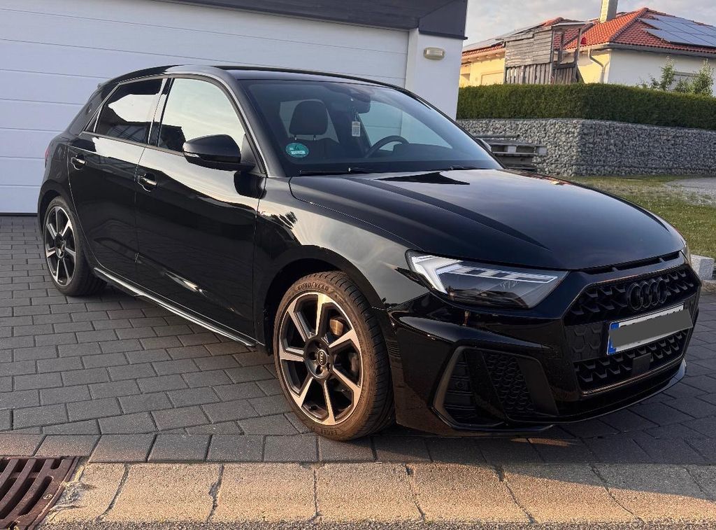 Audi A1 2023