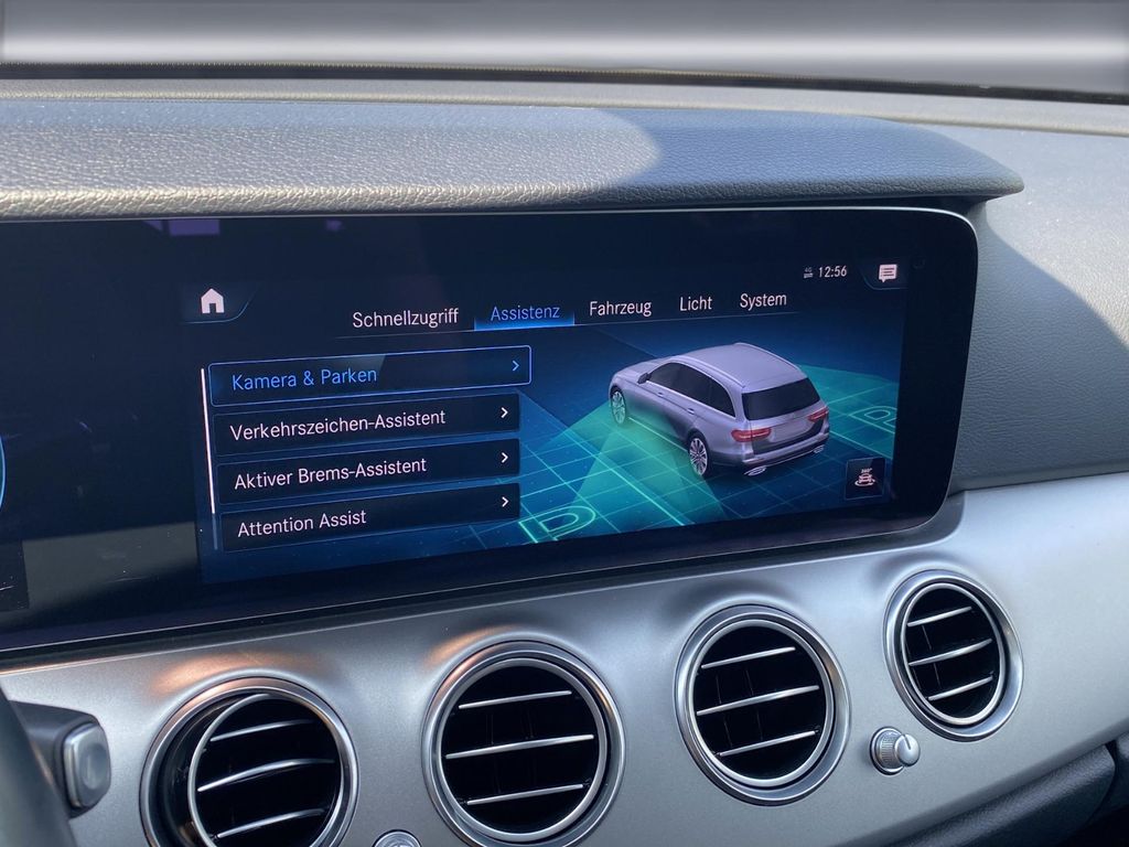 Mercedes-Benz E 300 2021