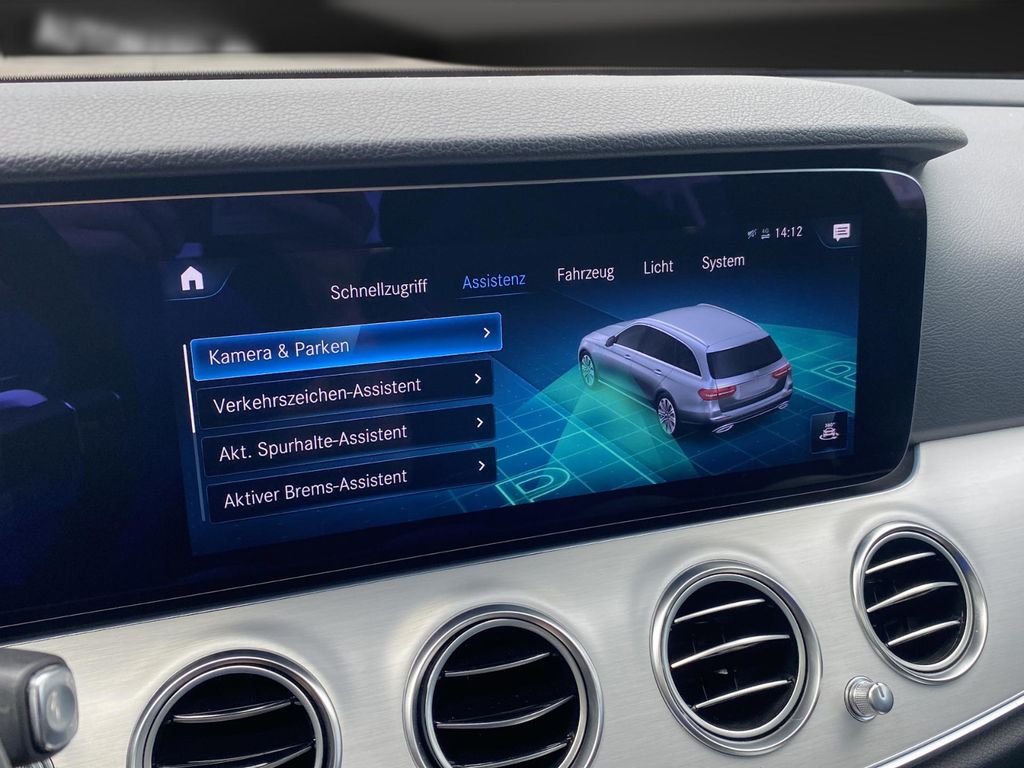 Mercedes-Benz E 300 2021