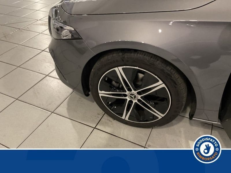 Mercedes-Benz A 180 2024