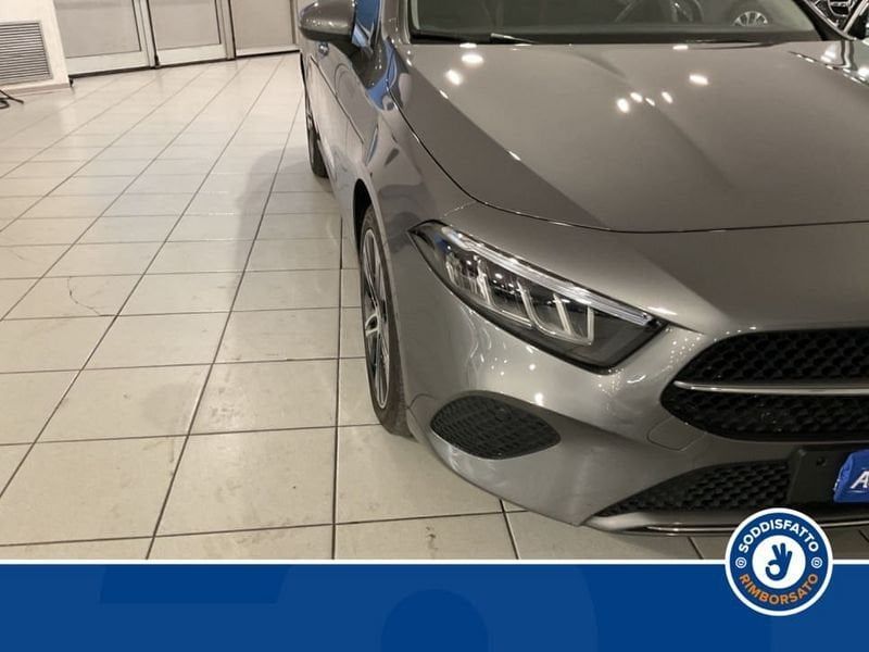 Mercedes-Benz A 180 2024