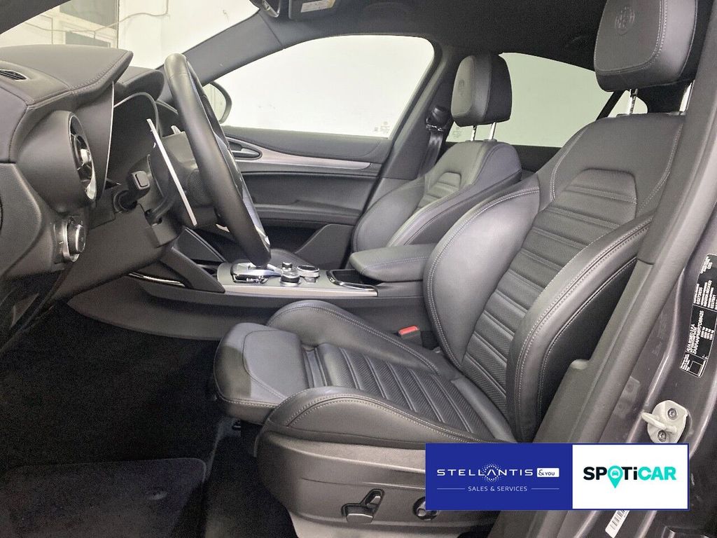 Alfa Romeo Stelvio 2024