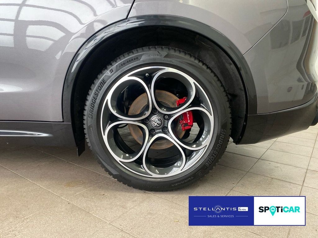 Alfa Romeo Stelvio 2024