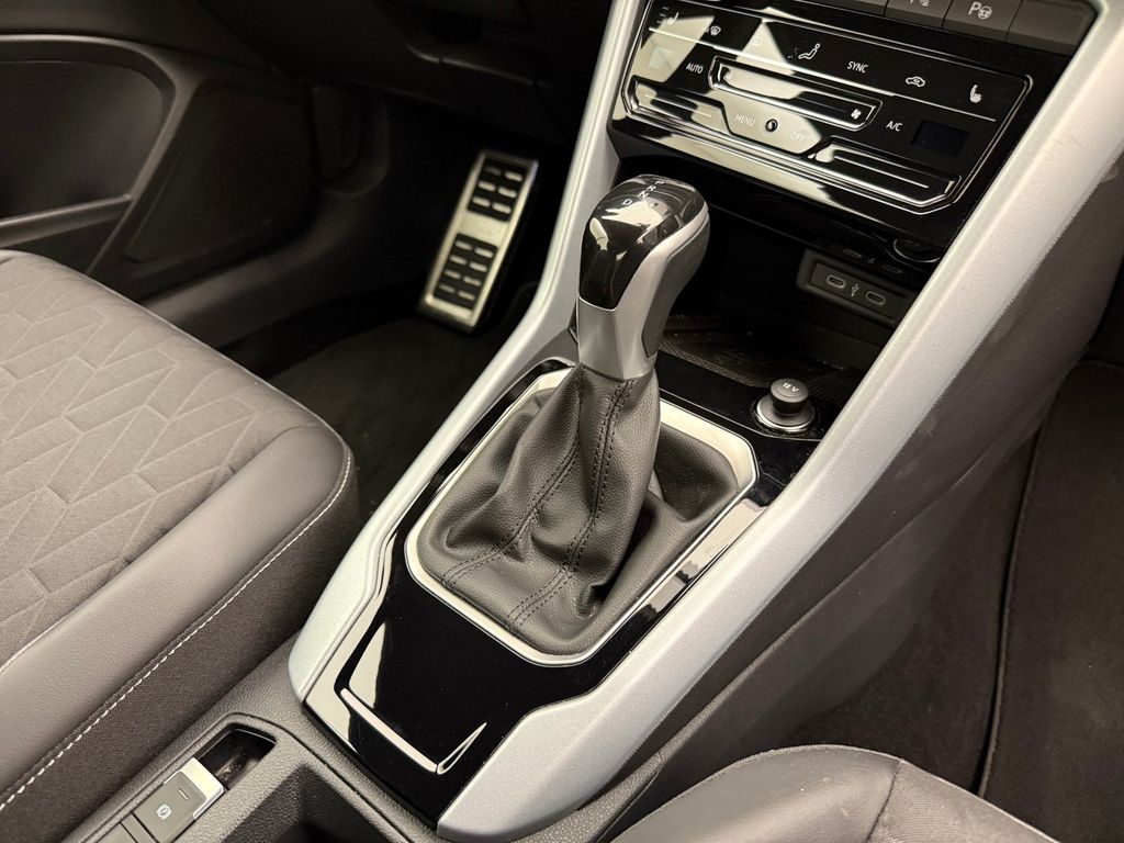 Volkswagen T-Roc 2025