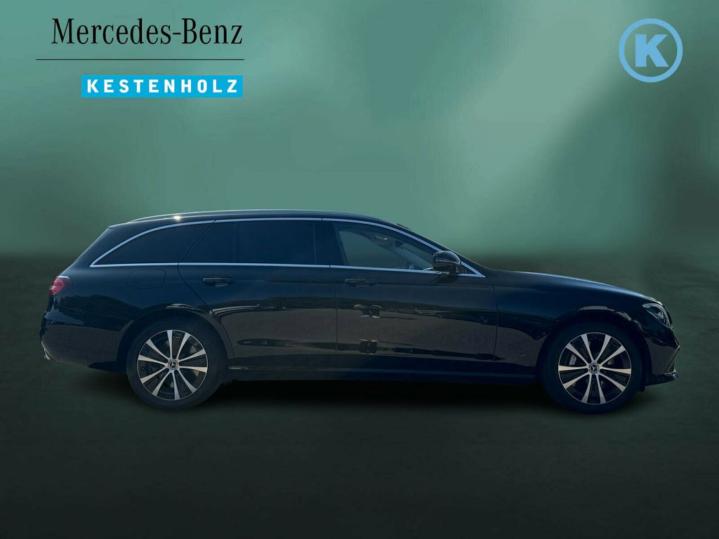 Mercedes-Benz E 300 2022