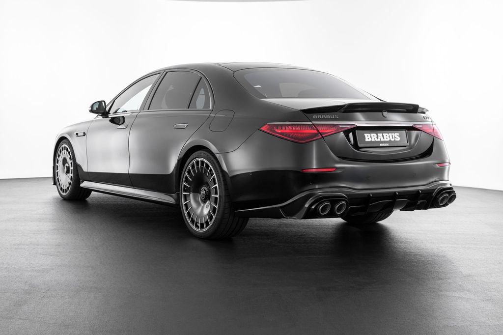 Mercedes-Benz S 63 AMG