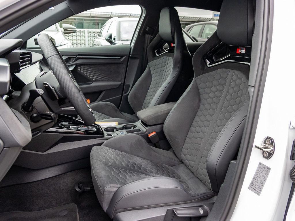 Audi RS3 2025