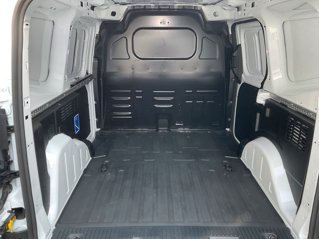 Ford Transit Courier 2025