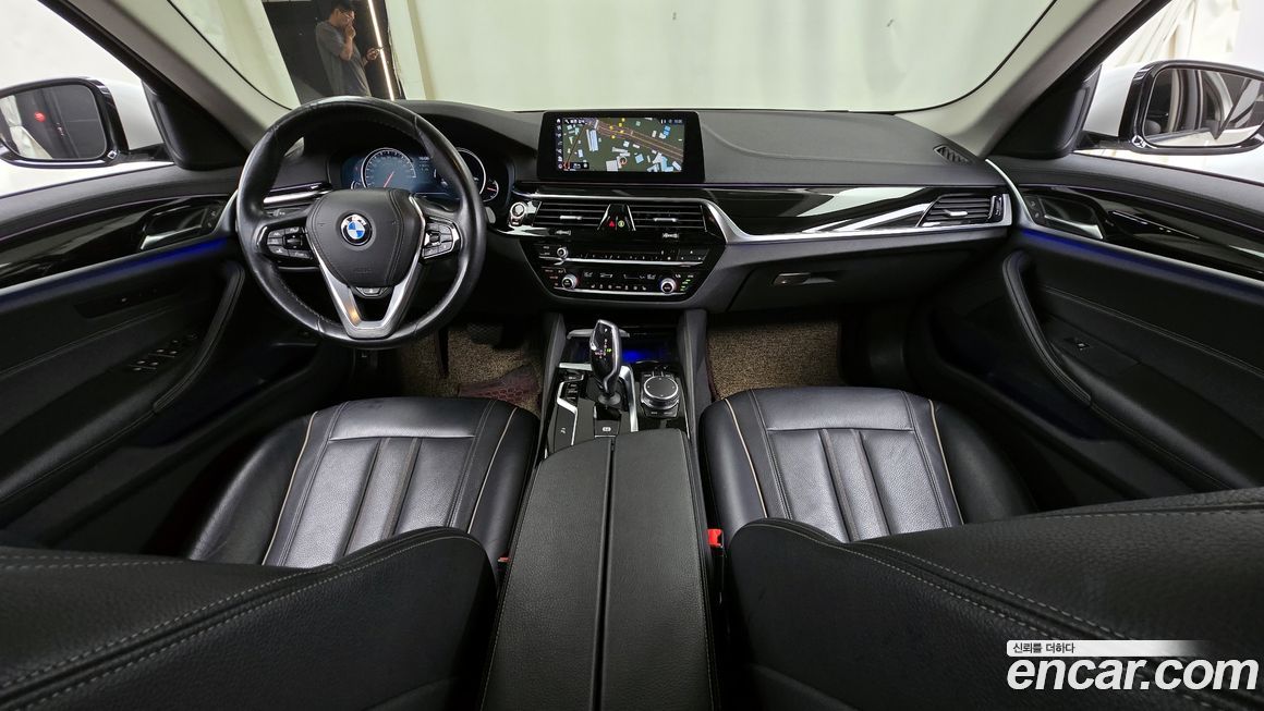 BMW 5-Series 2018