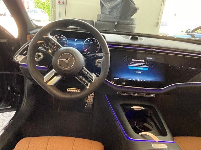 Mercedes-Benz E 200 2025