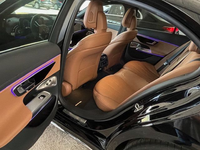 Mercedes-Benz E 200 2025