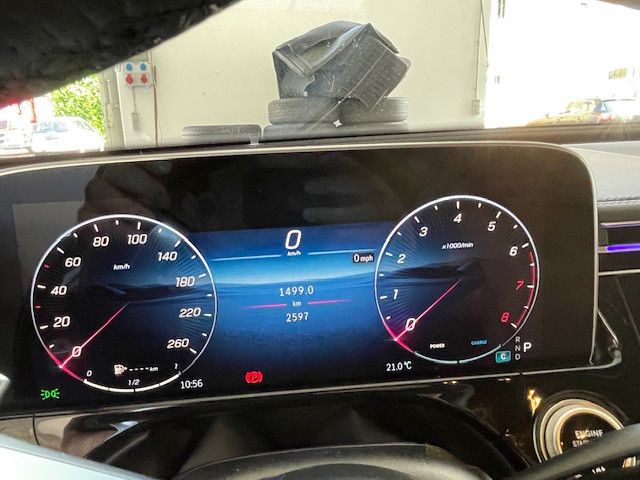 Mercedes-Benz E 200 2025