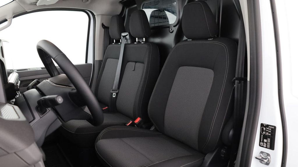 Volkswagen T7 Transporter