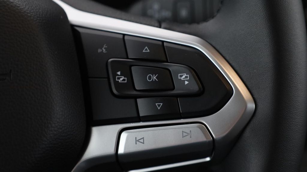 Volkswagen T7 Transporter