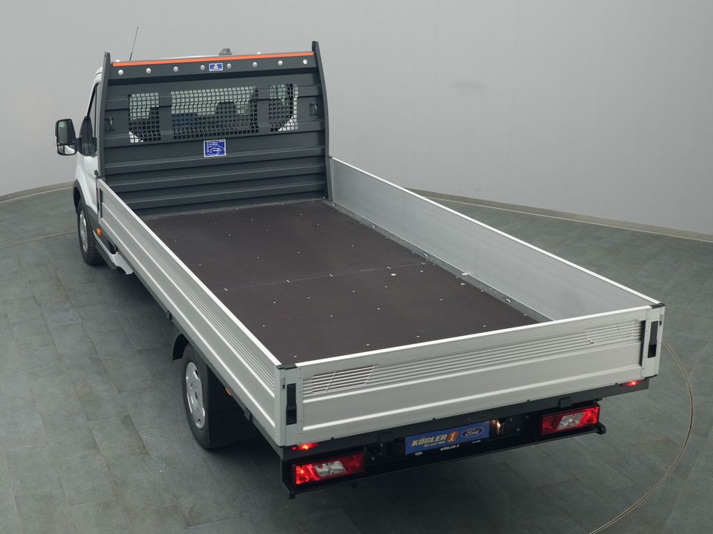 Ford Transit 2025