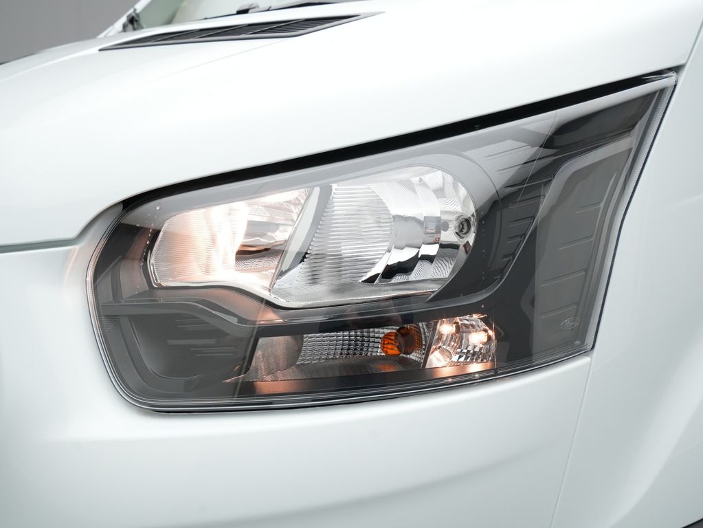 Ford Transit 2025