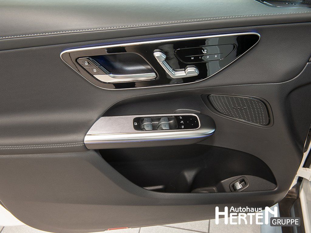 Mercedes-Benz GLC 300 2024