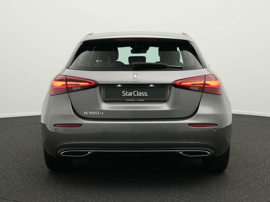 Mercedes-Benz A 180 2024