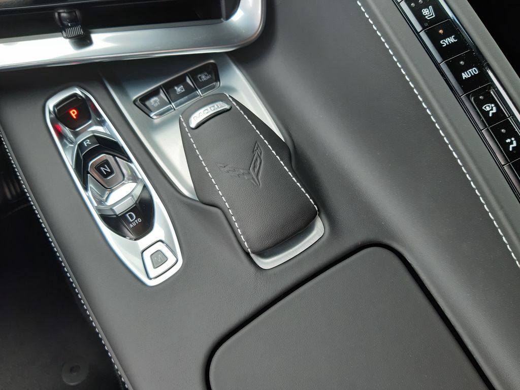 Corvette C8 2025
