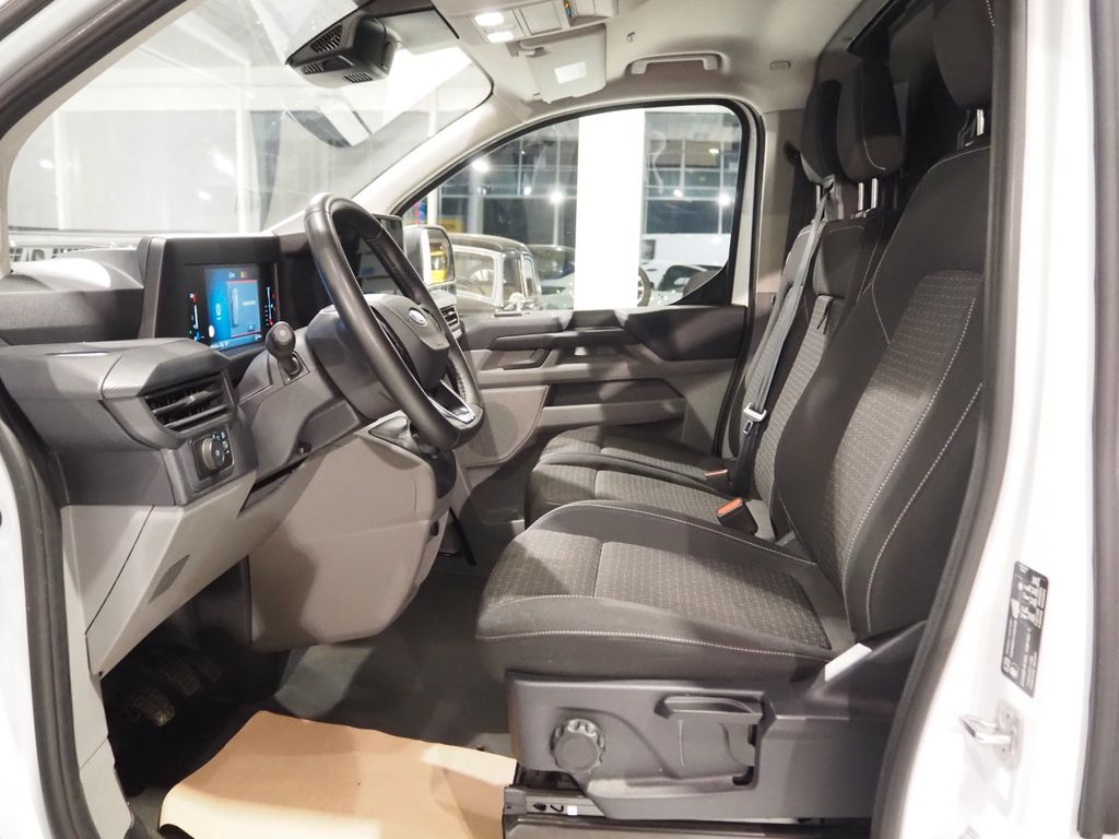 Ford Transit Custom 2024