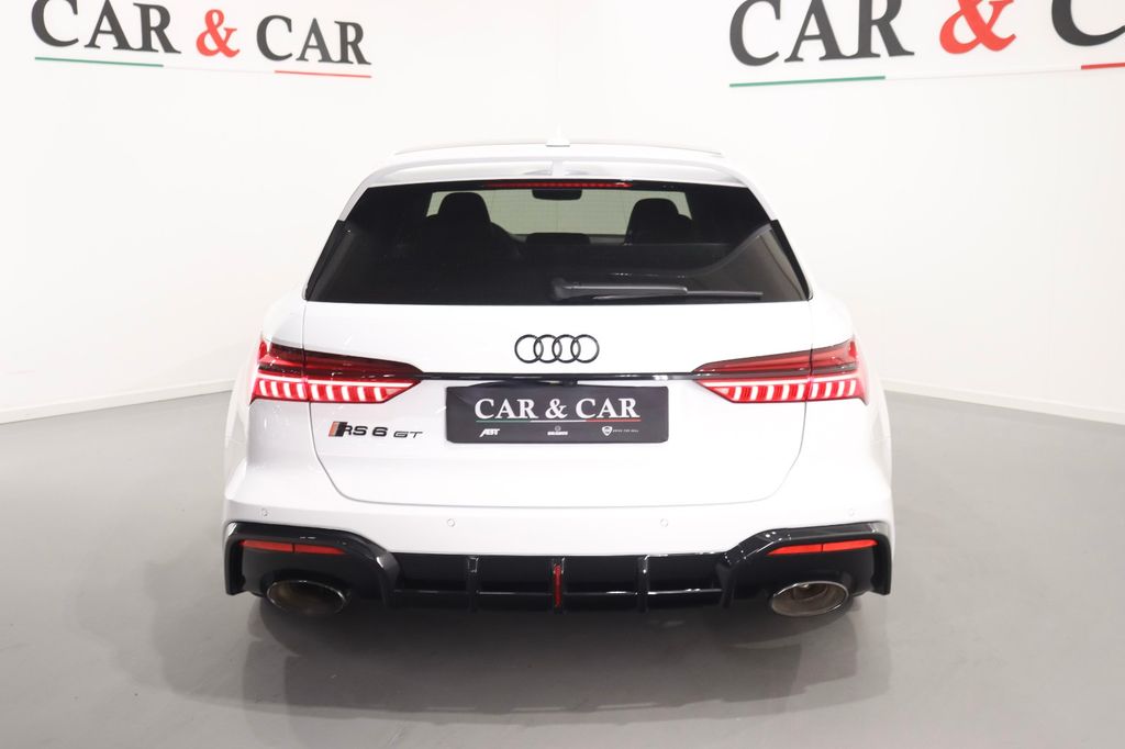 Audi RS6 2025