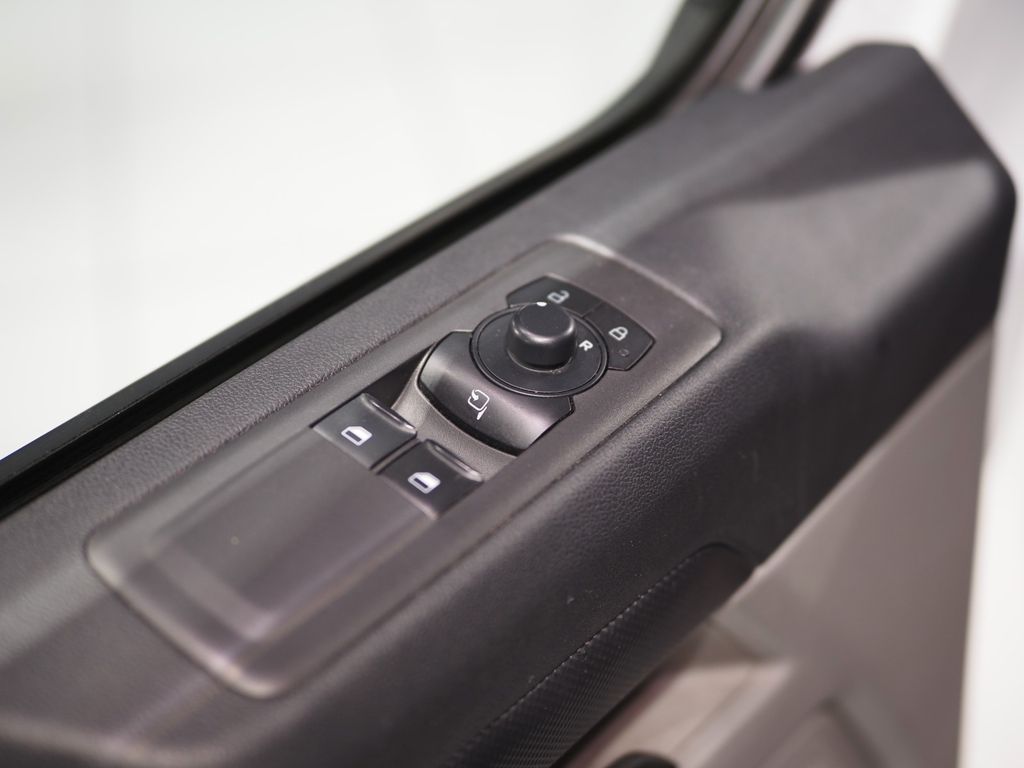 Ford Transit Custom 2024