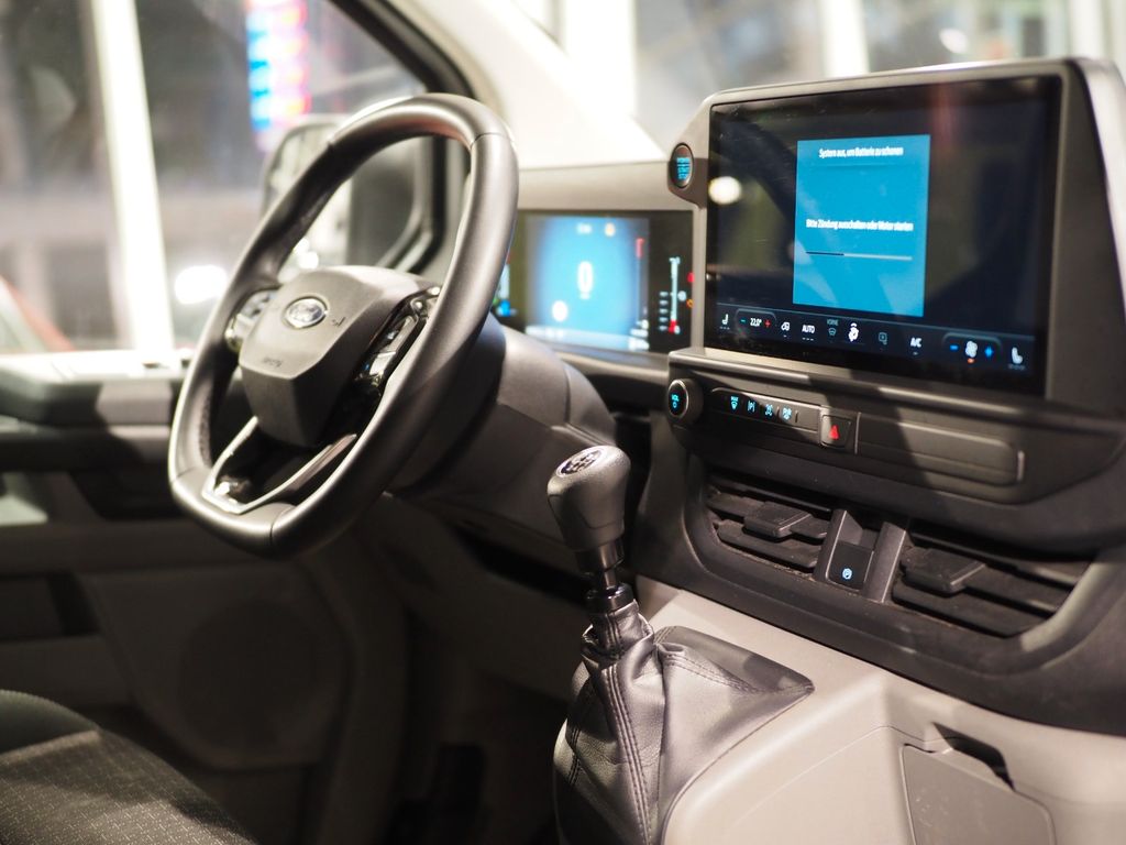 Ford Transit Custom 2024